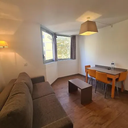 Nice Apt For 4 In Apartment Cannes